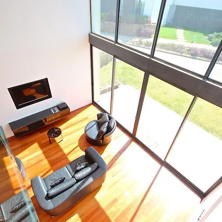 Akivillas Sky